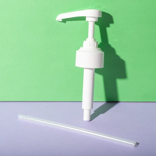 Pompa dosatrice da 5 ml per sciroppo con imbocco universale — vista principale